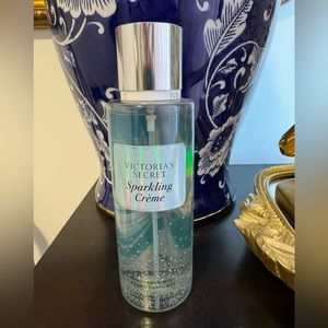 Victoria’s Secret Sparkling Creme Body Mist